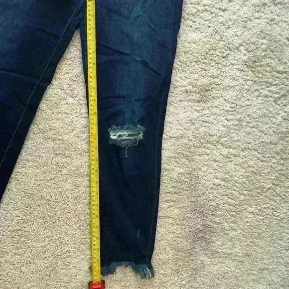 Woman Harper distressed straight leg jeans - Picture 5 of 6